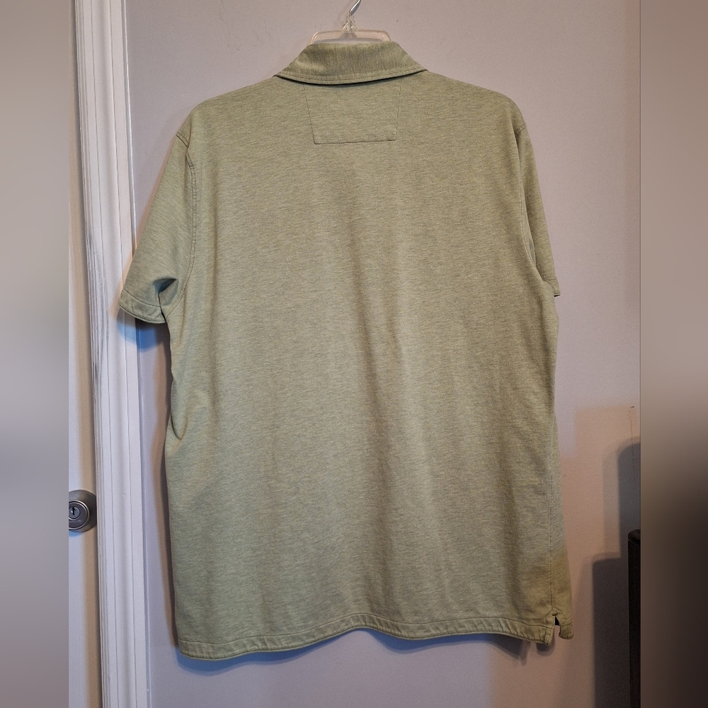 Banana Republic Men's Green Polo Shirt - Picture 4 of 12